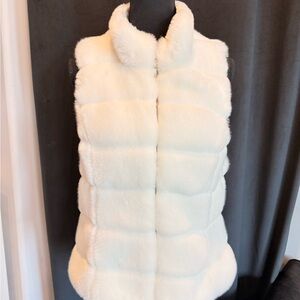 White House Black Market Faux Fur Vest